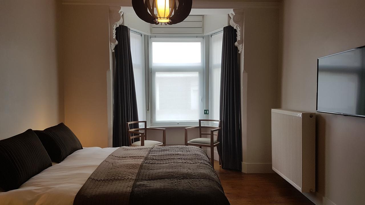 B&B Charles Cabour De Panne Exteriör bild